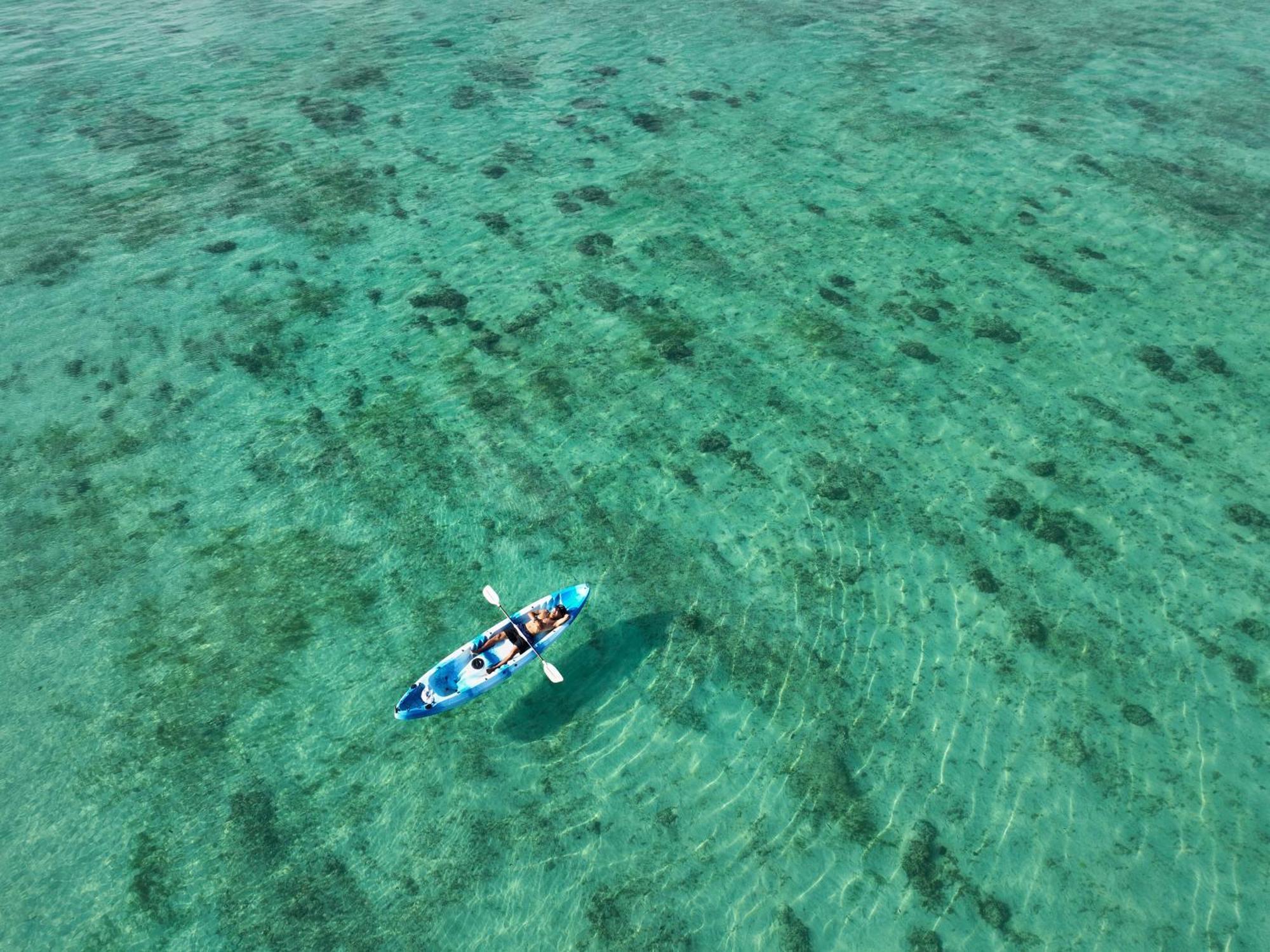 Myamo Beach Lodge Jereweh Zewnętrze zdjęcie