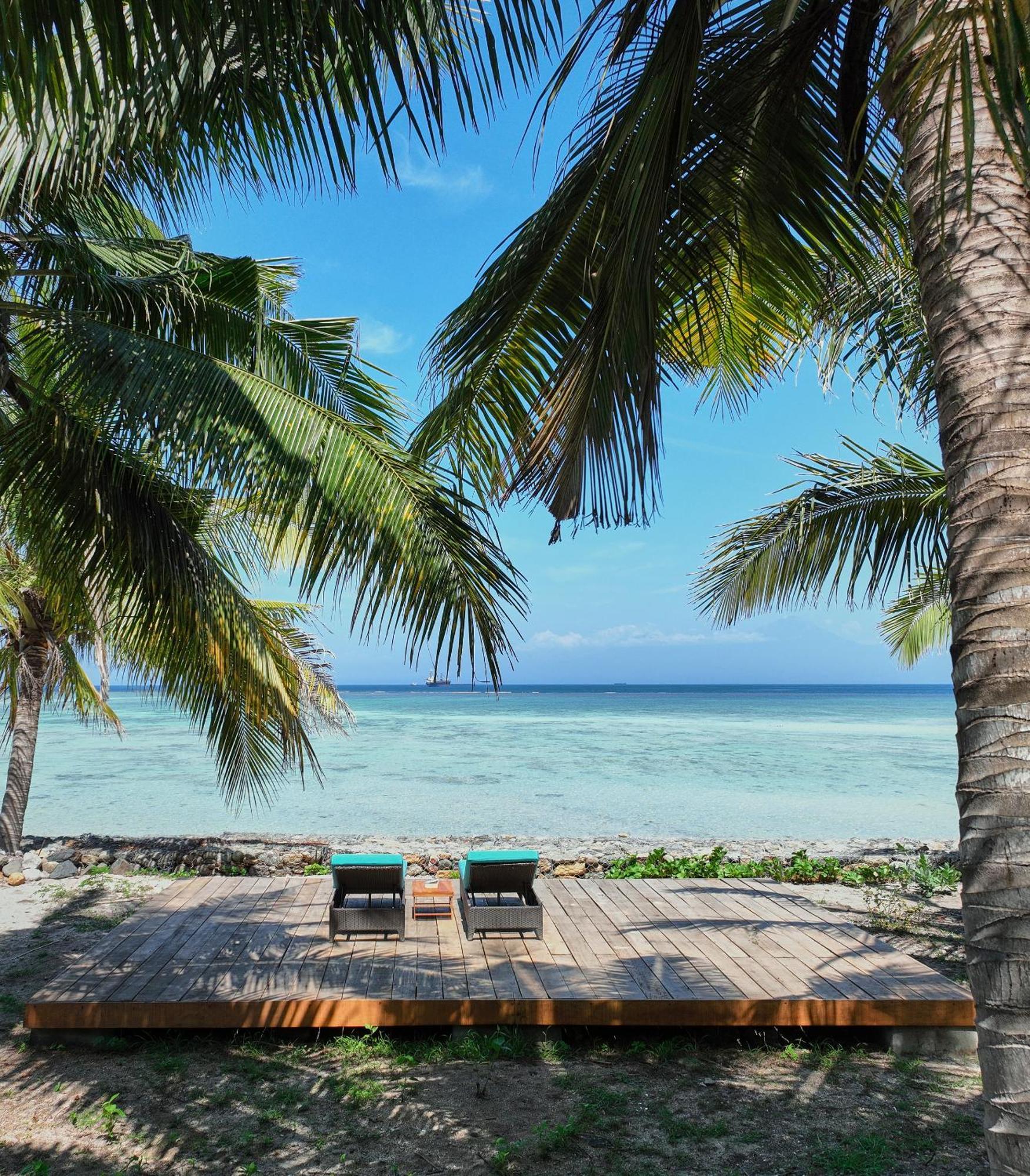 Myamo Beach Lodge Jereweh Zewnętrze zdjęcie